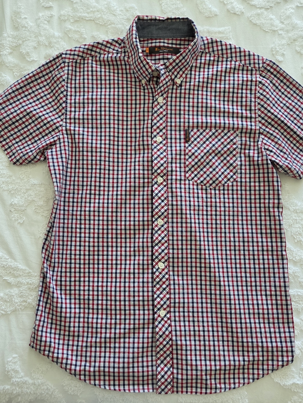 Men's Short-Sleeve Button-Down Check Shirt - Red & Blue